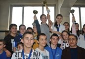 Над 200 деца се включиха в Лъвски скок