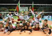 Девойките под 18 стартират срещу Холандия на Евроволей 2017