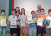 Стрелча Мирослав Маринов спечели шахматния турнир за деца