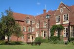 Лятна езикова ваканция в Bromsgrove UK - традиции на повече от 500 години - снимка 1