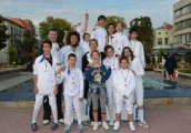 Турнир по фехтовка на централния площад в Карнобат