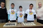 Седмокласник спечели турнир по шах в Бяла - снимка 3