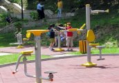 Изграждат открита фитнес площадка в парк Юнак