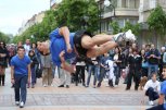 Българските гимнастици разтърсиха центъра на София с атрактивен флашмоб - снимка 2