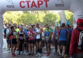 Над 200 участници стартираха в първия Маратон на приятелството Плевен 2014