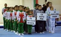 Йордан Йовчев награди гимнастици в международния турнир Любчо Солачки