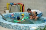 Плуване за деца в МБАЛ Света София - снимка 14